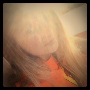 Meet your Posher, Laueen